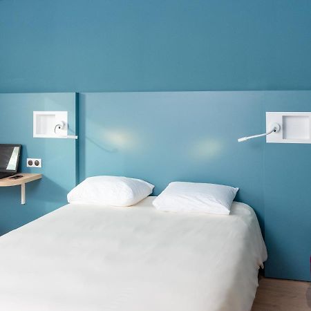 Ibis Budget Cognac Chateaubernard Exterior photo